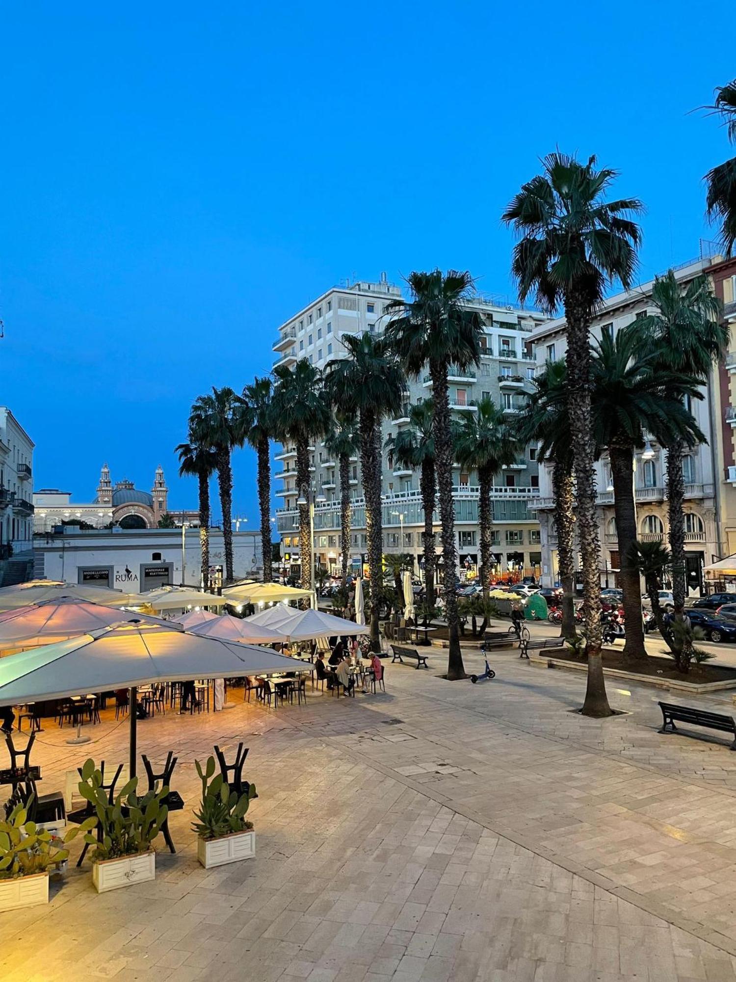 Palm Central House Bari Exterior photo